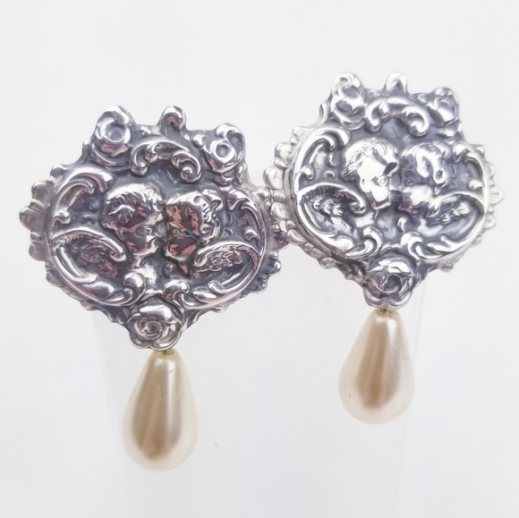 Artisan 925 SS & Faux Pearl Bracelet & Earrings - Picture 14 of 16